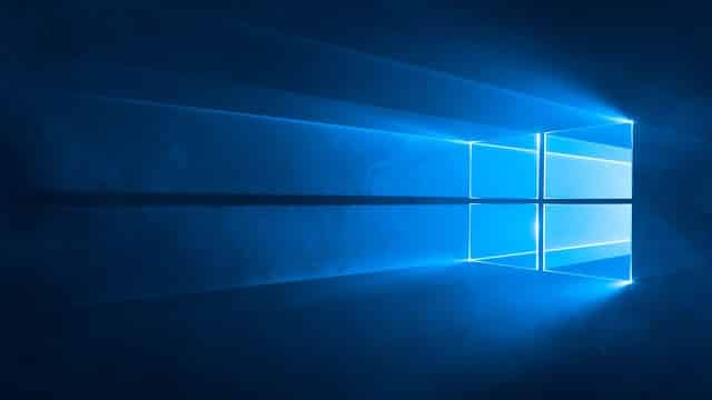 Obraz przedstawiający 10 najważniejszych funkcji i cech, które pojawią się w systemie Windows 10 w nowej aktualizacji | windows10lightandmirrorbackground0-min