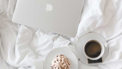 Un'immagine dei migliori siti web arabi che ti consentono di lavorare in remoto da casa | D8A7D984D8B9D985D984-D8B9D986-D8A8D8B9D8AF-D985D986-D8A7D984D985D986D8B2D984-1052x526