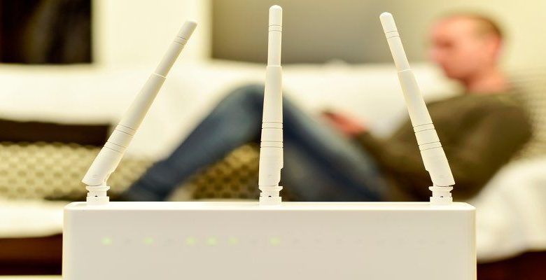 Immagine della differenza tra un amplificatore, un ripetitore e un estensore Wi-Fi e una spiegazione di ciascuno | funzionalità di amplificatore wifi