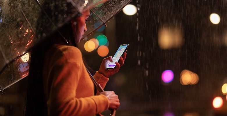 Un'immagine dello spot dell'iPhone XS: tre opzioni con schermi più grandi | novità-iphone-xs-in primo piano