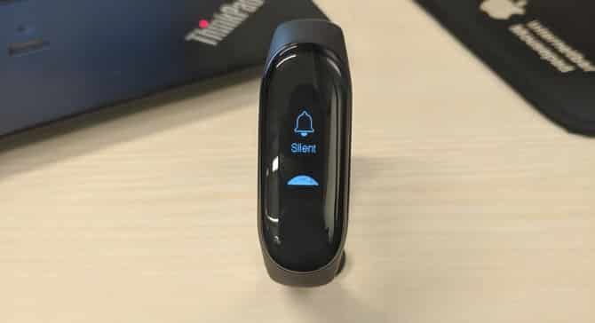 Immagine di Come controllare la fotocamera del tuo dispositivo Android utilizzando Mi Band | silenzioso