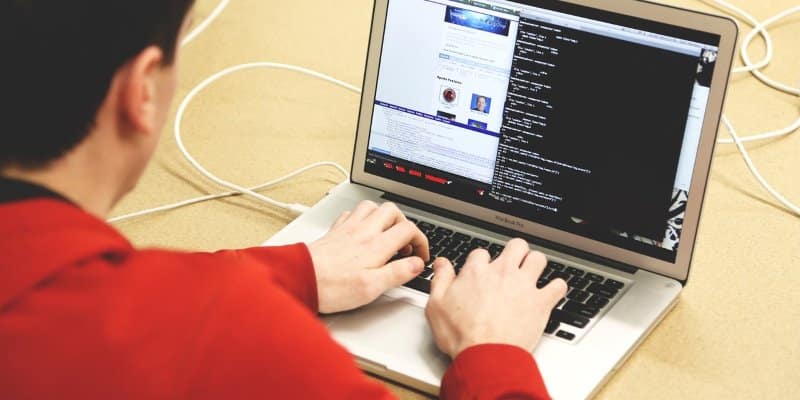 Immagine di Cos'è l'hacking etico e come diventarlo? | Ethical-Hackers-In evidenza