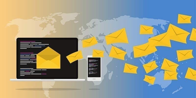 Immagine delle differenze tra le notifiche e-mail push e pull e quale utilizzare | recupero-vs-push-e-mail-eroe