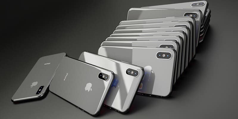 Immagine di Apple che dice "Quello che succede sul tuo iPhone, rimane sul tuo iPhone" al CES | news-apple-billboard-in-primo-piano