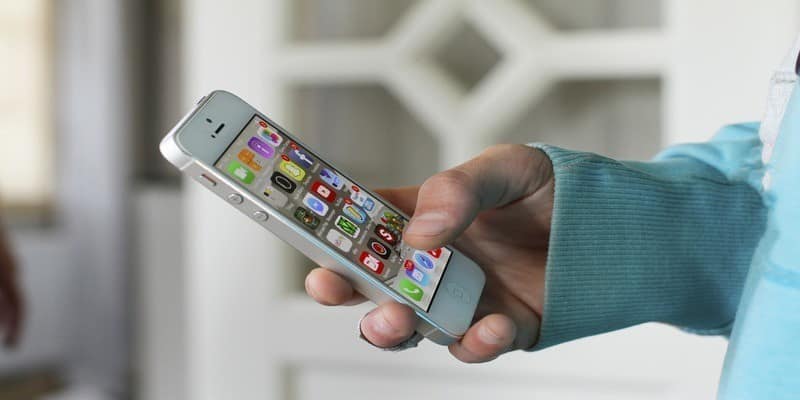 Obrazek Jak lepiej organizować aplikacje na iPhonie | organize-apps-iPhone-featured