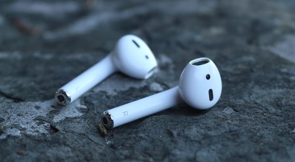 AirPod'larınızın adını herhangi bir cihazda nasıl değiştirirsiniz resmi | Ekran Görüntüsü-2019-04-13-at-2.37.48-PM-DzTechs