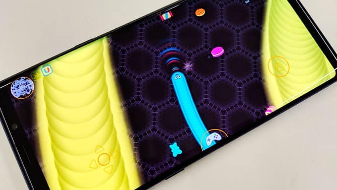 Obraz najlepszych alternatywnych gier, takich jak Slither.io, bez opóźnień i zawieszeń | feature-slith-min-DzTechs