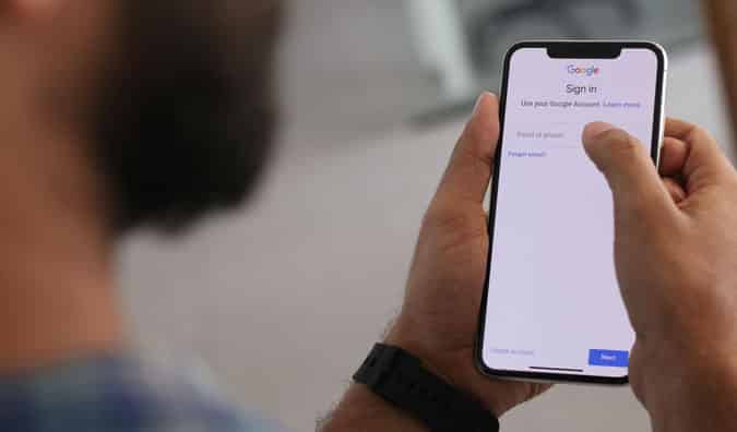 Image de Comment utiliser un téléphone Android pour vérifier la connexion Google sur iOS à l'aide de 2SV | 2 étapes contre iPhone-min-DzTechs