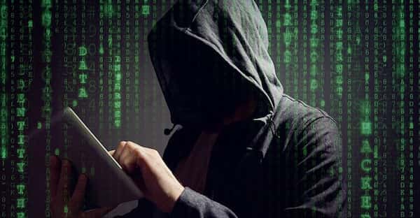 Imagem de como espionar mensagens do WhatsApp do computador ou telefone | Monitore-WhatsApp-com-mSpy-min-DzTechs