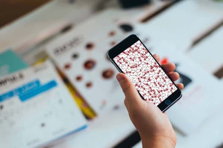 Immagine delle migliori app di compressione PDF su Android per ridurre le dimensioni dei PDF | PCF-Compressor-Apps_F-min-DzTechs