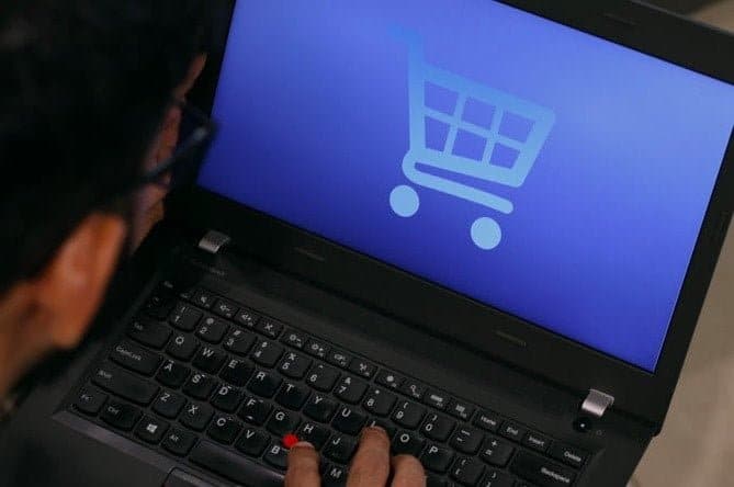 Obraz najlepszych darmowych platform e-commerce dla małych firm | Zrzut ekranu z 2019-07-06 o 4.30.16:XNUMX-XNUMX-min-DzTechs