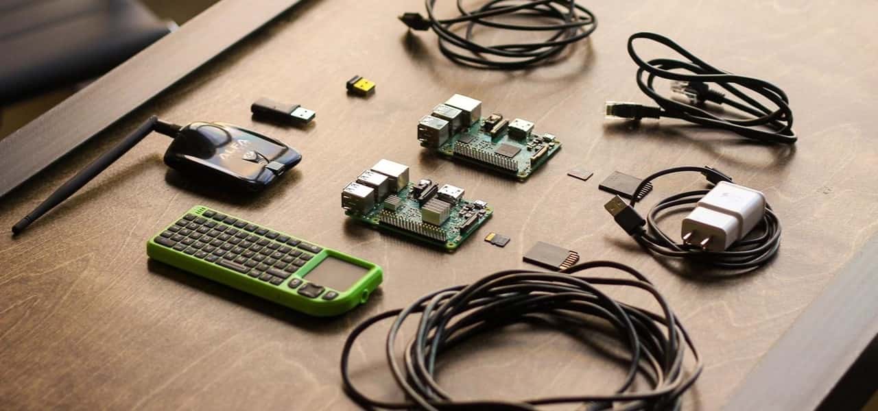 Bild von Möglichkeiten zum Ändern der Raspberry Pi-Optionen über den Boot-Bereich | set-up-headless-raspberry-pi-hacking-platform-running-kali-linux.1280x600-min-DzTechs