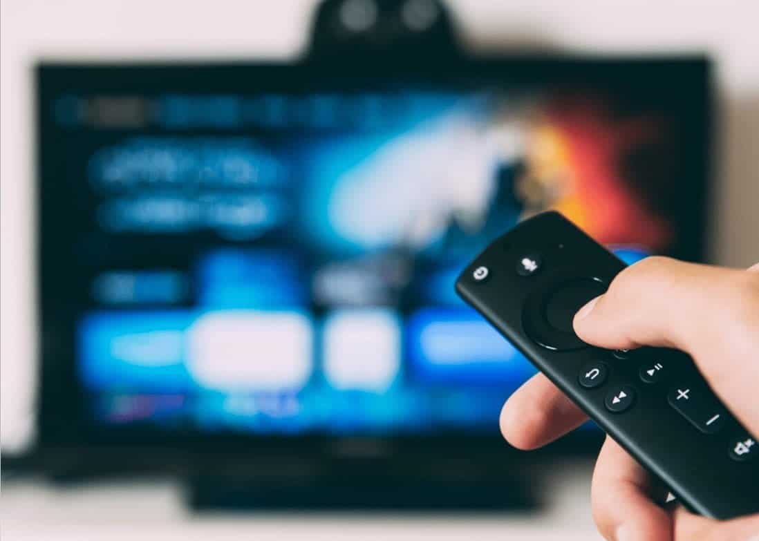 Immagine delle migliori applicazioni in evidenza per trovare le migliori serie TV in cui ti immergerai guardando | Photo_by_Glenn_Carstens_Peters_on_Unsplash-7M92rTfs-DzTechs