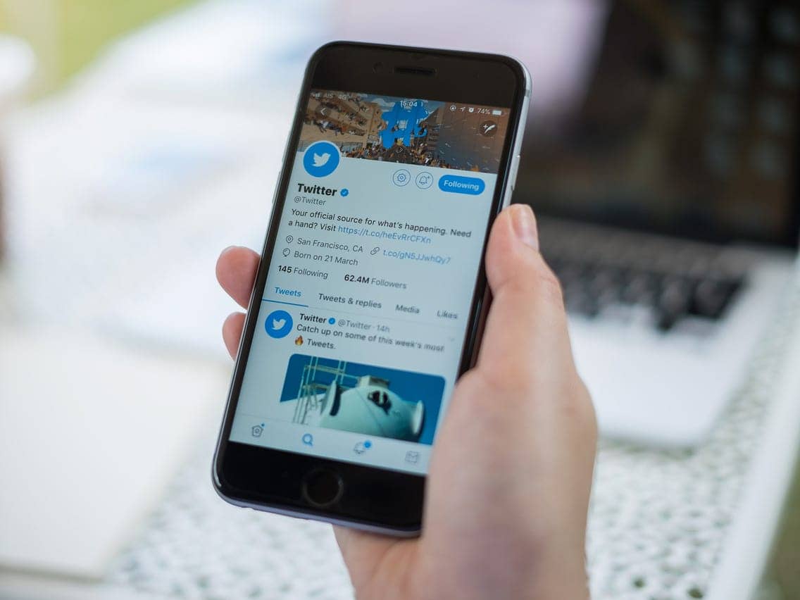 Afbeelding van Hoe u de tweet van iemand anders aan uw X (Twitter)-profiel kunt vastzetten | 5e5edba4fee23d0d3158bd74-tItapags-DzTechs