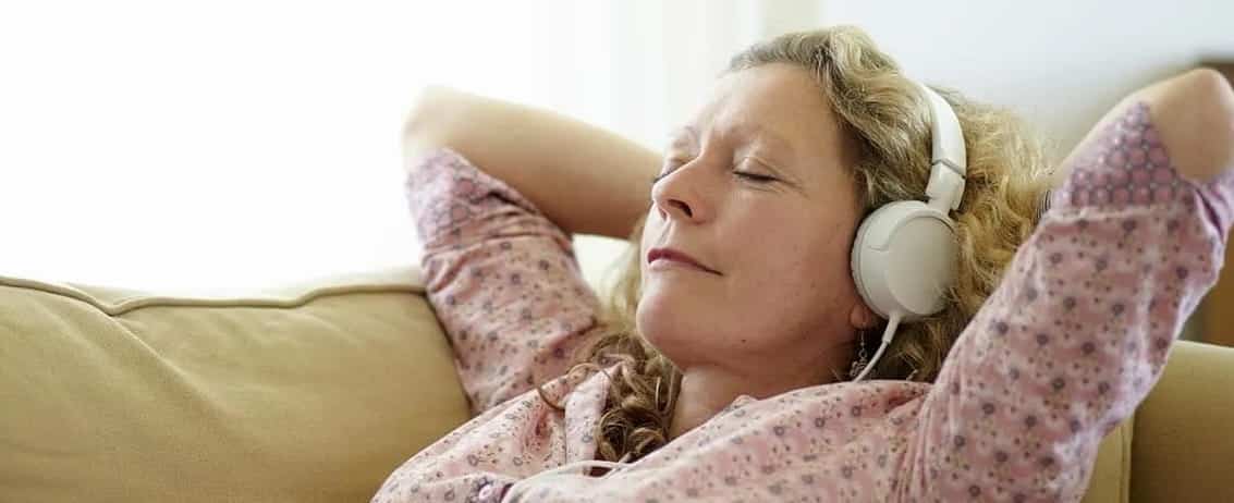 Immagine dei modi migliori per scoprire nuova musica nel 2023 | ASCOLTO-8DGelbgs-DzTechs