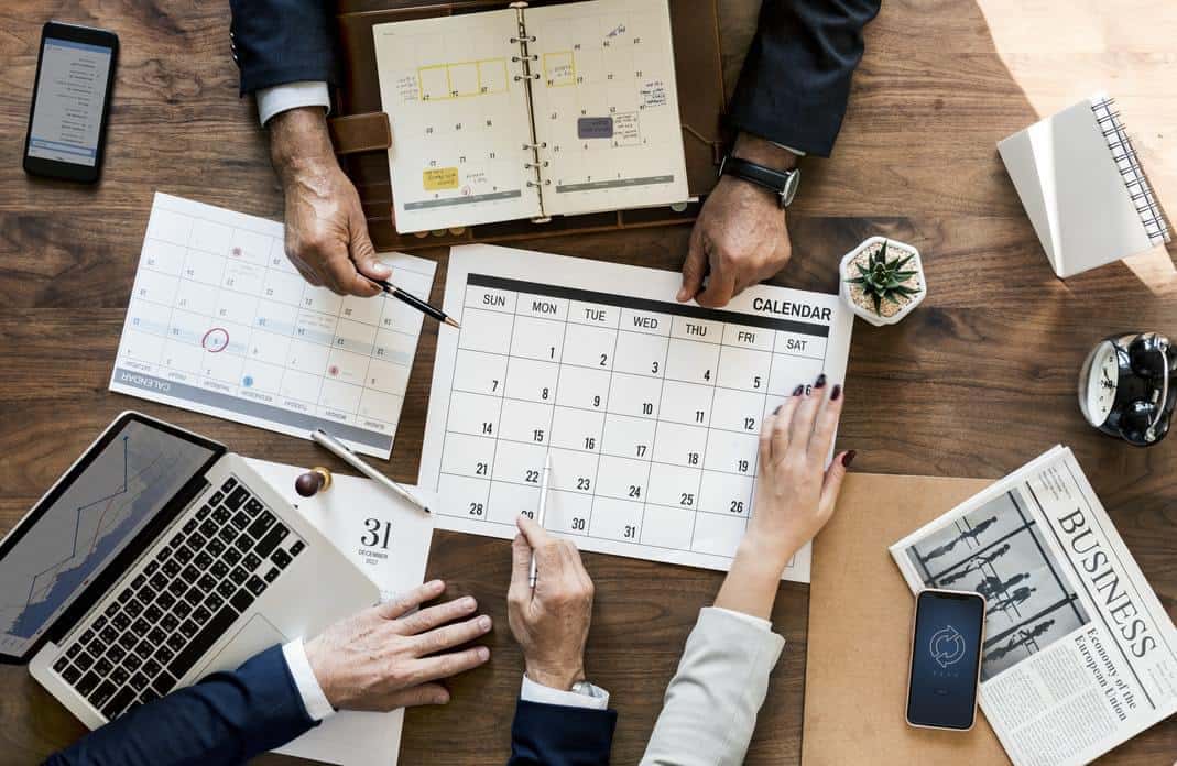 Immagine delle migliori app e strumenti per pianificare riunioni e fissare appuntamenti | meeting_scheduler-7JvtQMfs-DzTechs