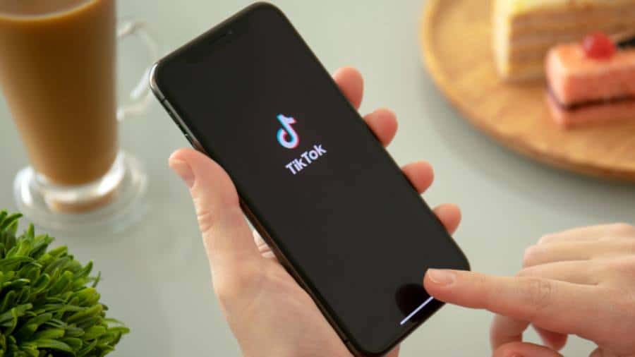 所有新用戶都應該知道的最佳 TikTok 技巧和訣竅圖片 | TikTok_app-jYNfiPfs-DzTechs