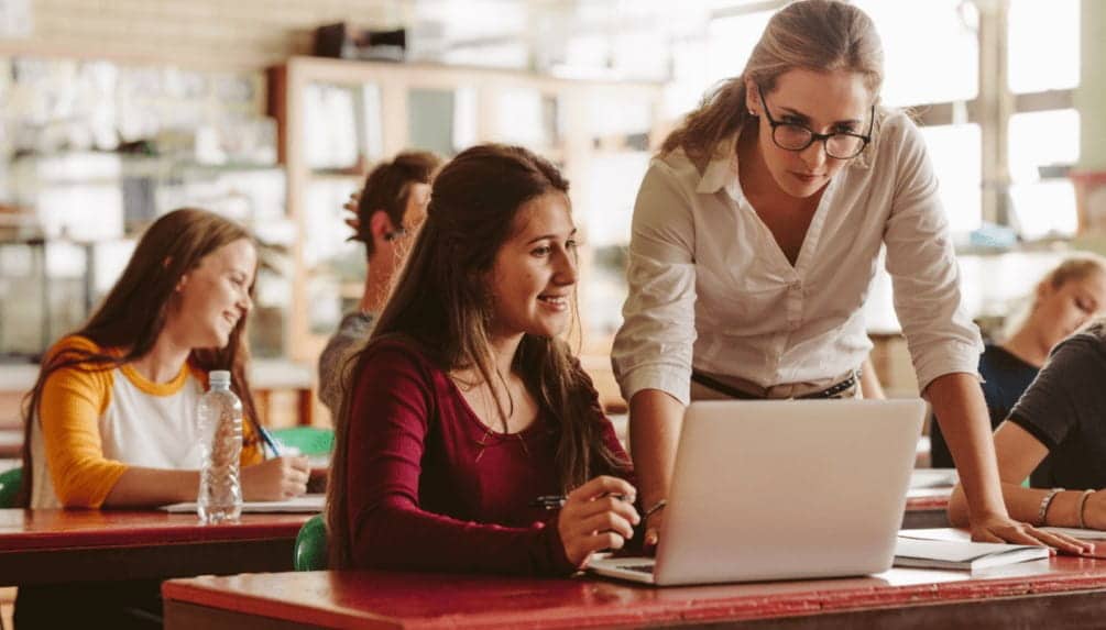 Afbeelding van de beste apps en tools voor docenten die online lessen geven | 321_free_tools_for_teachers_free_educational_technology_1024x574-Z1rpXegs-DzTechs