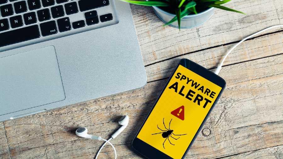 Imagen de Las formas más fáciles de eliminar stalkerware de tu teléfono | 1_kmqUH49gc78blQIALAipQ-DzTechs
