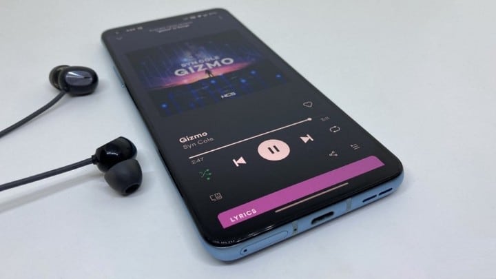 Samsung telefonunuzdaki ses kalitesini iyileştirmenin en iyi yollarının görüntüsü | 15L_Eib4A9EUeEPVo20EeNA-DzTechs