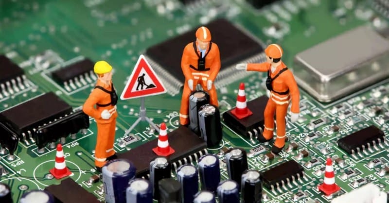 Immagine degli errori più comuni che danneggeranno o distruggeranno la tua scheda madre | 1LhxJzIrQlITwhGWNp8k1Rw-DzTechs