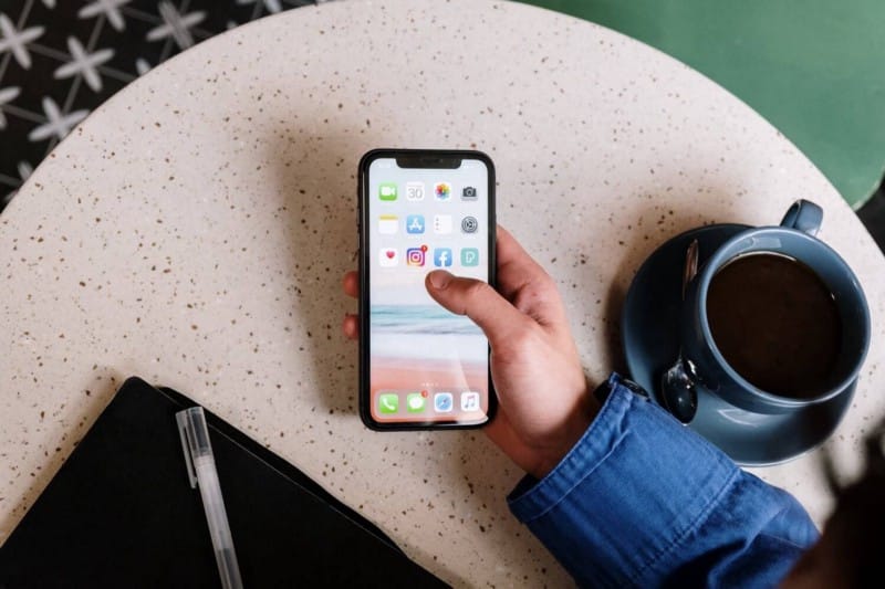 Imagem de coisas produtivas que você pode fazer no seu telefone em vez de rolar a tela sem pensar | 1UmzLnkl5XuwWtlVK9XfYtQ-DzTechs