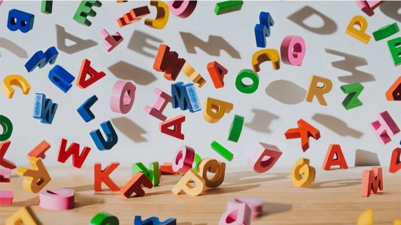 Afbeelding van de beste lettertypesites online om verschillende lettertypen gratis te downloaden | 1r6Q31PqLLJsXLQlCtDSlwg-DzTechs