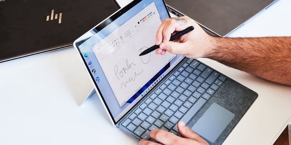 Bild von „Sollten Sie einen Laptop mit Touchscreen kaufen?“ Vor- und Nachteile | 1H3LMdXmwcyx3IXbN-G2lhA-DzTechs