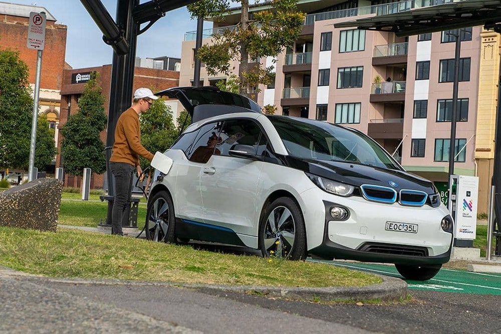 為什麼BMW i3 是最好的二手電動車之一？ | 1E4Zt4xHuJ4UmpyHEHt2w1Q-DzTechs