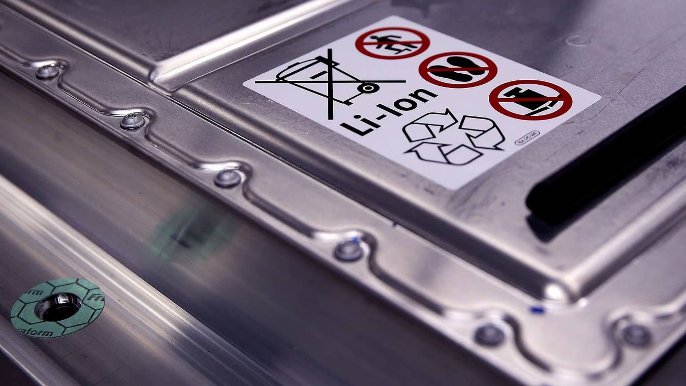 Immagine per spiegare i tipi più comuni di batterie per auto elettriche | 1f6wPYkB_4ChGboK9iRABgg-DzTechs
