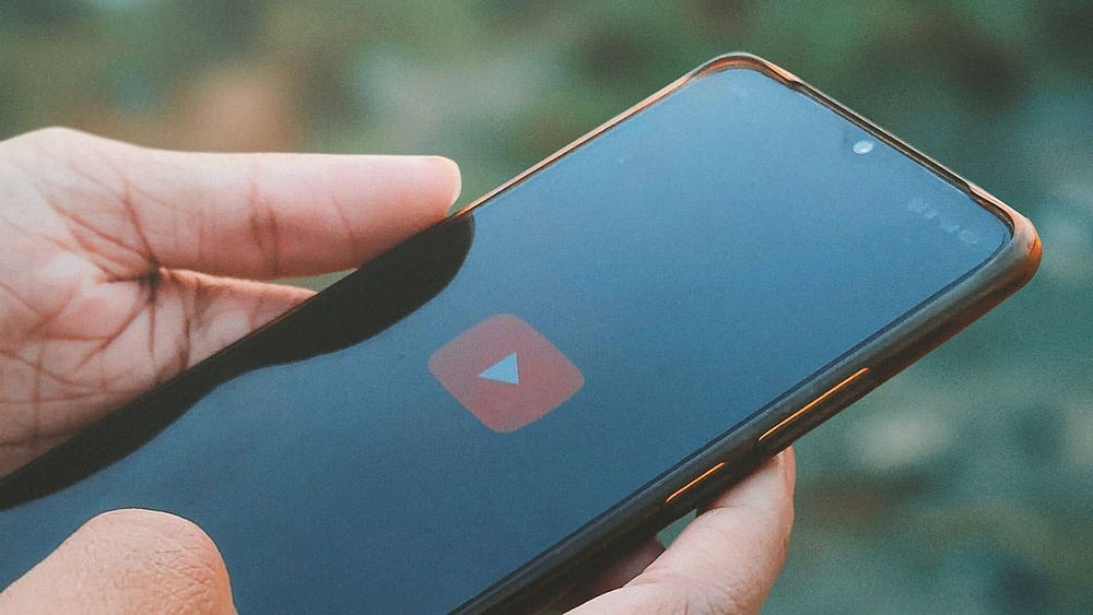 Android 版 YouTube 主要功能圖片,可協助您充分利用此應用程式 | 1X9_g0crfwet0kksFWqHrlg-DzTechs
