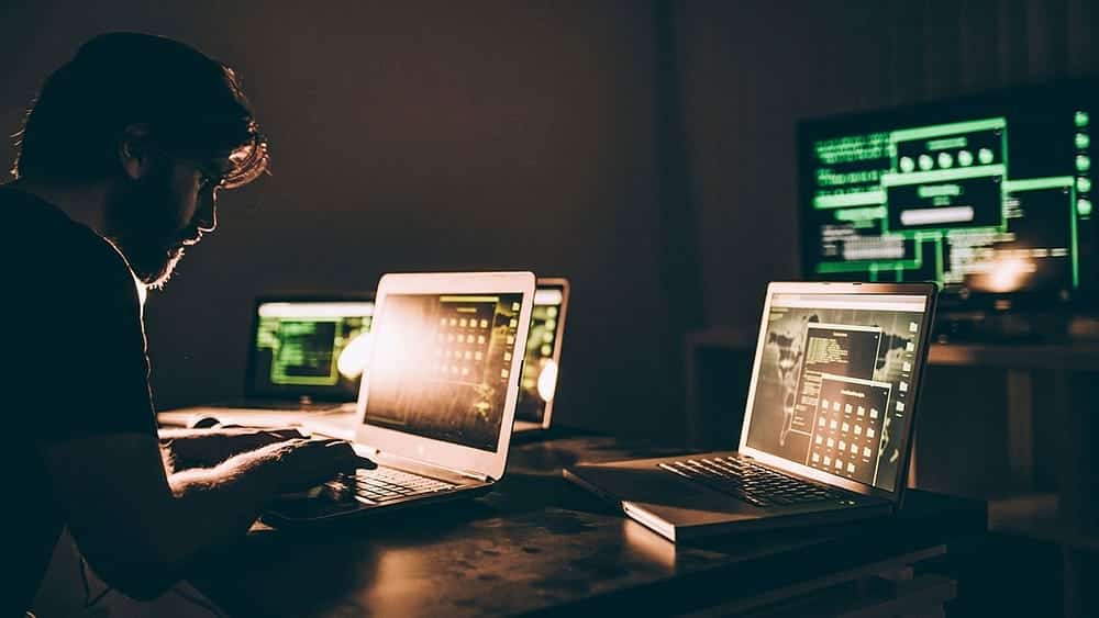 Immagine di Cosa fanno effettivamente gli hacker con i tuoi dati? | 11uxHr1qdgKsdoef8H2pMtA-DzTechs