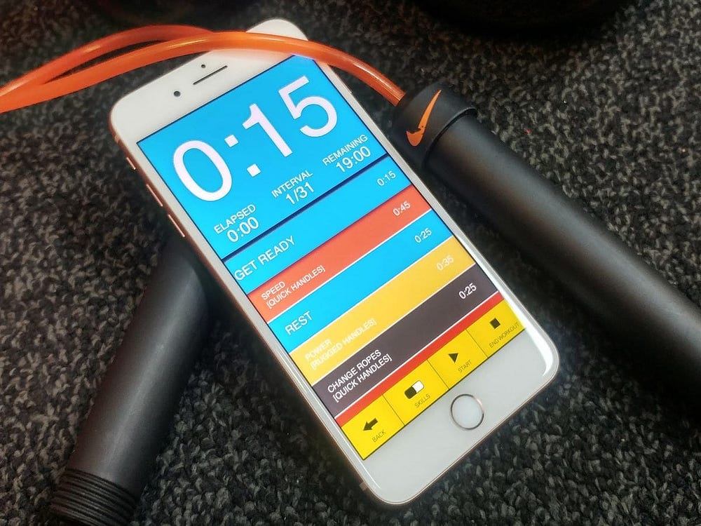 Obraz aplikacji do skakania na skakance na iOS do ćwiczeń cardio w podróży | 14gej4qX7QhlpKv1Th-fsXg-DzTechs