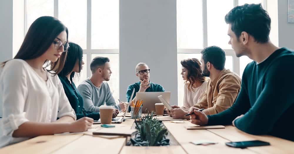 Immagine di Chi è un esperto in materia (PMI)? Lavori online in questo campo | 1_7sl145V-HeaZjKr1_vTLg-DzTechs