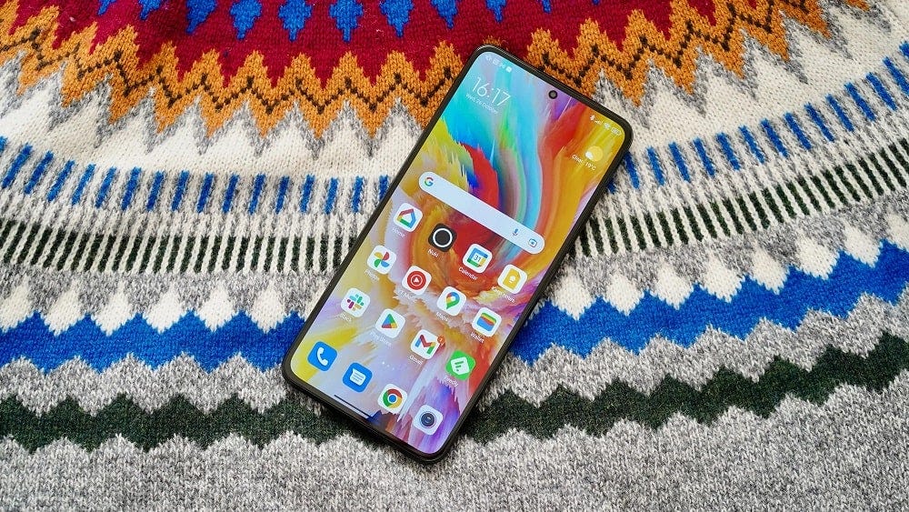 Un'immagine delle cose peggiori del design moderno degli smartphone 1wTEcr9QI0Uge6K7TGyiykg-DzTechs