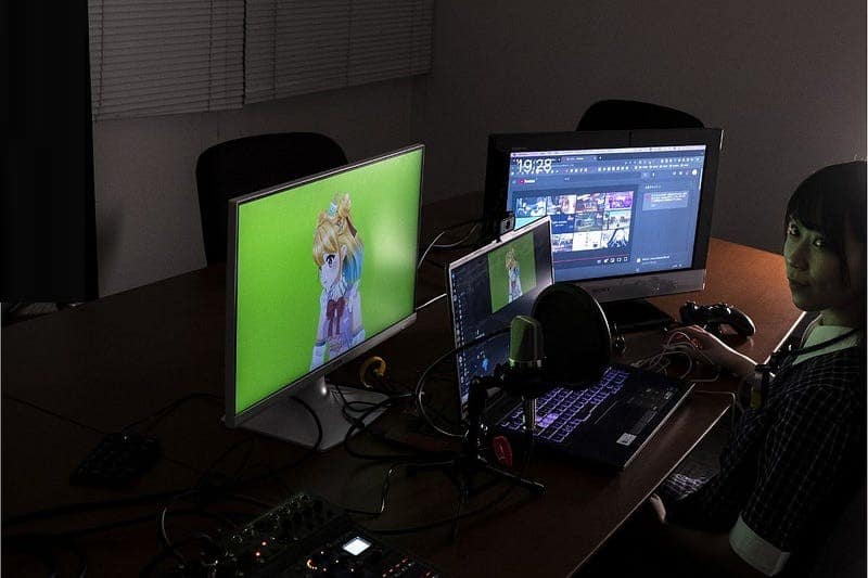 初心者バーチャル YouTuber に最適な VTuber アプリケーションの画像 | 1_u8Gh-CQAhjg0pmzZ6fH2gA