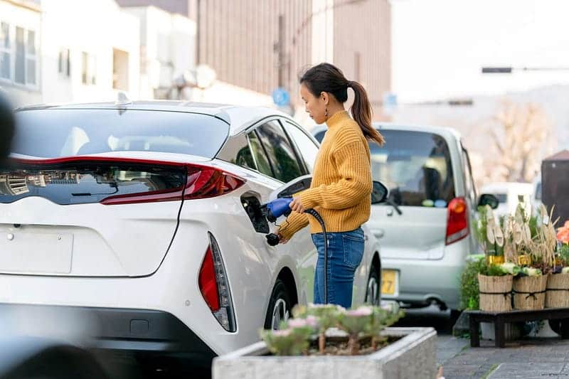 Immagine di Le auto elettriche saranno convenienti quanto le auto normali? Diventerà la scelta abituale? | 1vP3WHlIH8gi_qRHgYYisWA-DzTechs