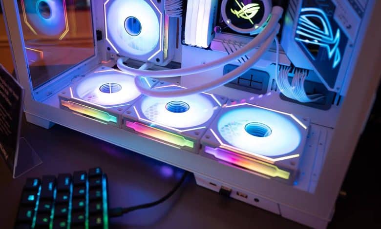 PC 냉각 환경을 개선하는 데 사용할 수 있는 최고의 RGB 팬 이미지 | 1uYvCRRrfyVJsKfoM5FZFQA-DzTechs
