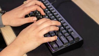 CyberPowerPC CK60 評測圖片:一款性能卓越、可自訂性極佳的機械式鍵盤,專為遊戲玩家打造 | 153KjFRXH4eG0KZ6PnqxyRQ-DzTechs
