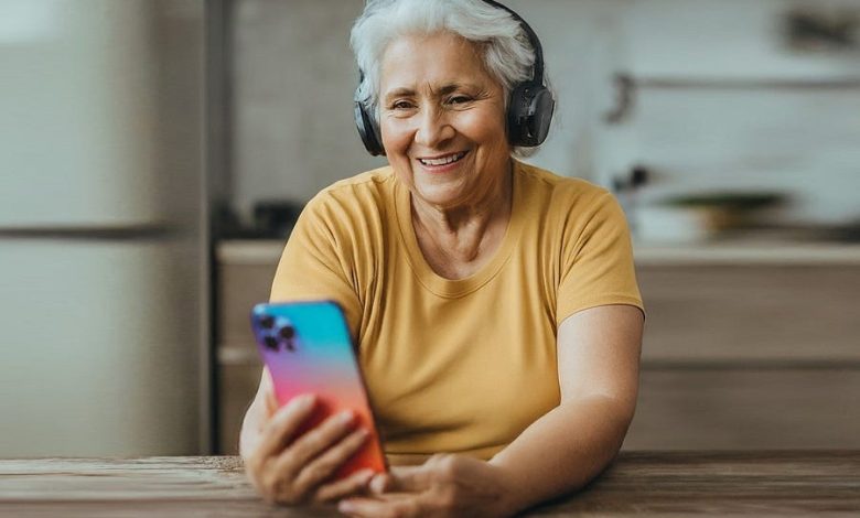 Obrazek z poradami ułatwiającymi seniorom korzystanie z iPhone'a | 1MgvTpcKHHYL092S1OkoWHA-DzTechs