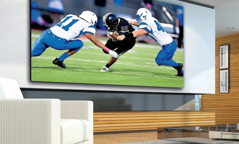 Bild von Sehen Sie sich frühere Super Bowl-Ausgaben auf Pluto TV an: Vorbereitung auf den Super Bowl LVIII | 1_lYH-6MSnHDkzcUXSYF-qg-DzTechs