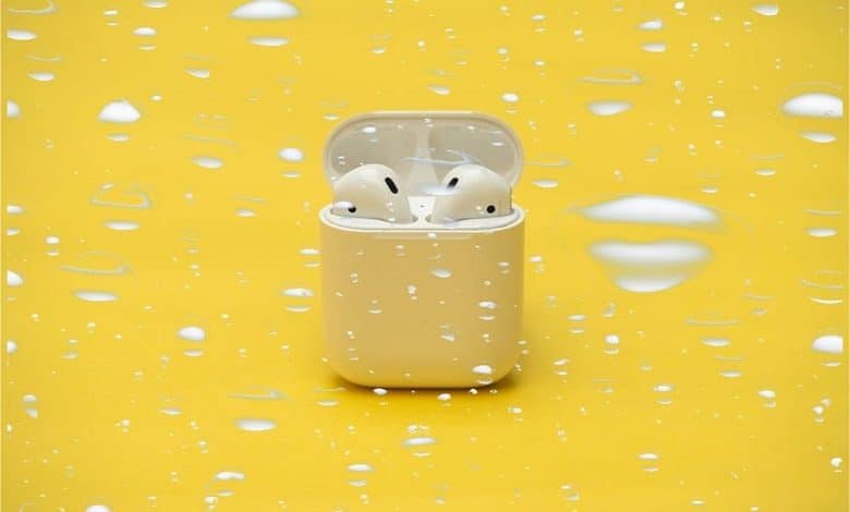Immagine di No, gli AirPods non sono impermeabili: cosa fare se si bagnano? | 1gSKALAlQEqSRjc1Q2_DqKQ-DzTechs