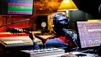 Imagem de Por que a autoeducação na produção musical em vez de gastar dinheiro é a melhor opção | 16jcyGd2tJ43wSVukKBLEyw-DzTechs