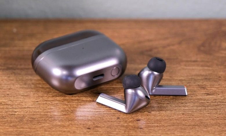 Una imagen de la experiencia Samsung Galaxy Buds 3 Pro: diseño familiar y rendimiento sobresaliente | 18JMYg59V58dchNgS4QGU5A-DzTechs