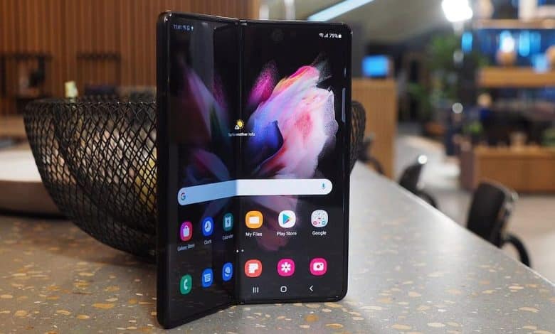 Galaxy Z Fold 6 與 Z Fold 5 比較：有何新亮點？ | 1c8E2MpINeSFXjCIcNQPHbg-DzTechs