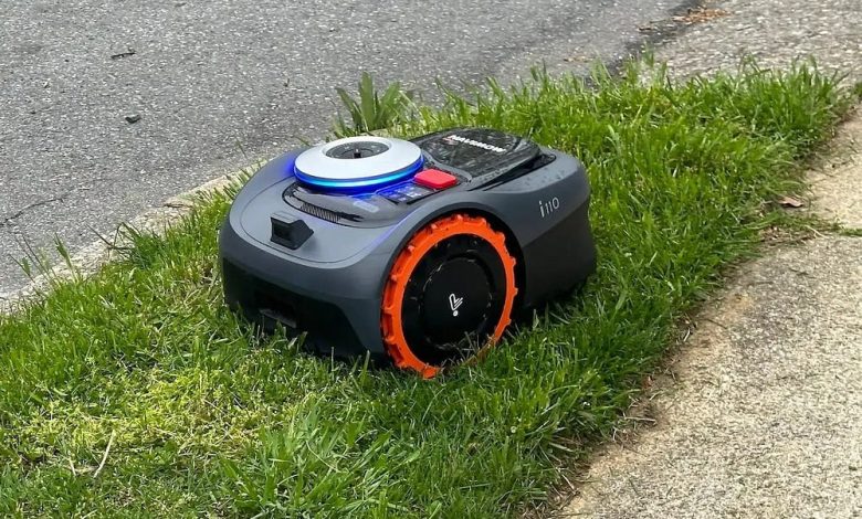 Foto del Segway Navimow i110N: Cómo un robot cortacésped resuelve eficazmente el problema de cortar el césped | 1XGa27-dyorUYFd8YkYOu-A-DzTechs