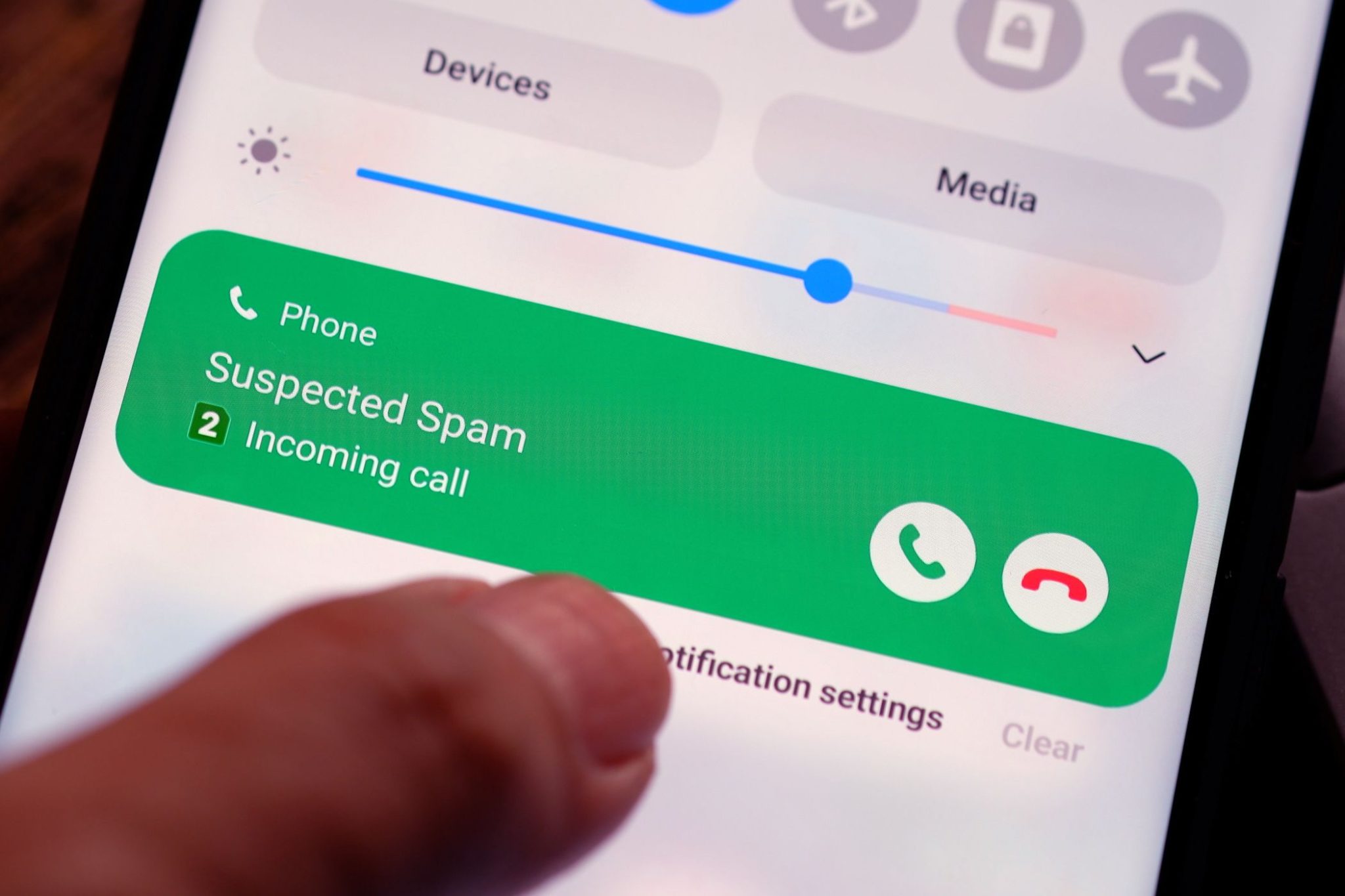 Podejrzenie spamu na smartfonie z systemem Android