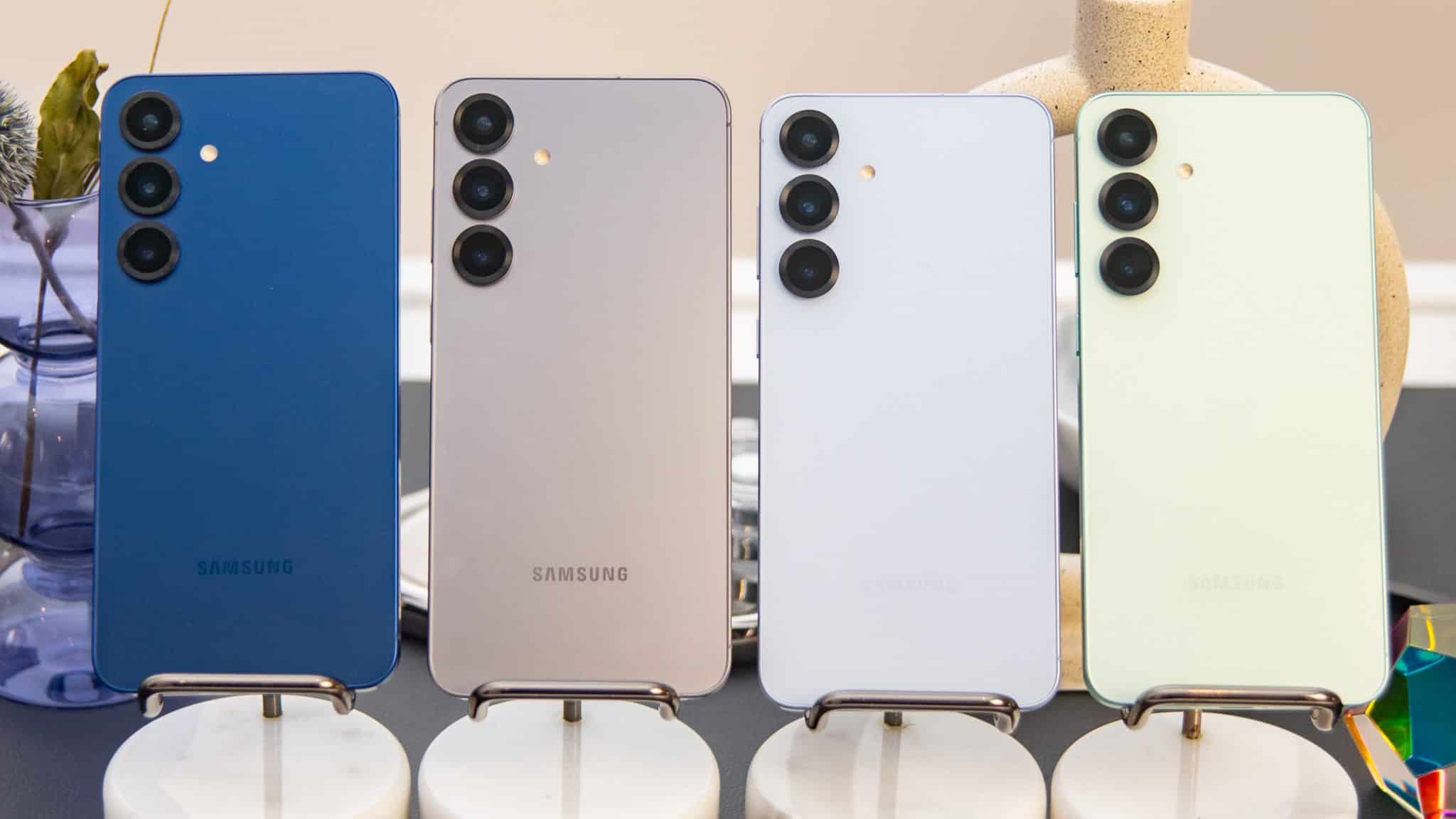 三星 Galaxy S25 有藍色、銀色、淺藍色和薄荷綠色可供選擇