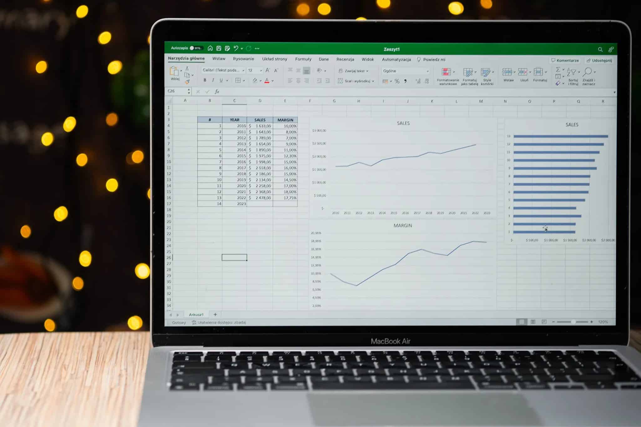 Microsoft Excel op het scherm van uw MacBook Air-laptop