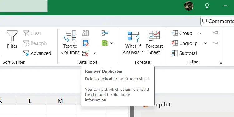 Selecteer de optie Gegevenshulpmiddelen in Excel.